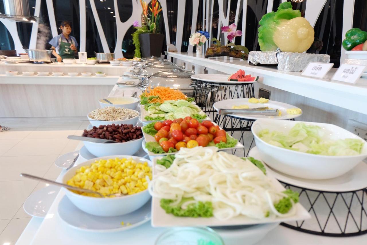 Grand Hill Resort And Spa Nakhon Sawan Exteriör bild